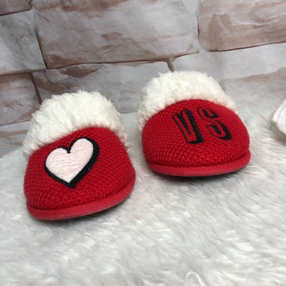 Vitoria’s secret cashmere fur slippers size S/P - Picture 4 of 10